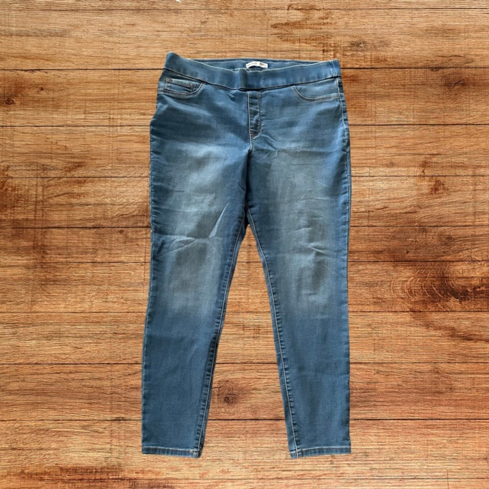 Skinny pull on jeans